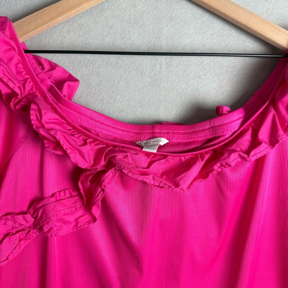 Cato Women’s Pink Ruffle Trim Off the Shoulder 3/4 Sleeve Ribbed Blouse size XL - Picture 2 of 8